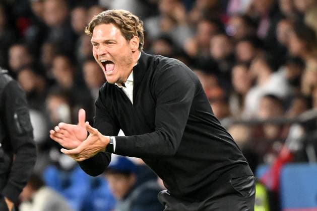 Paris, Parc des Princes, 19.09.23, GER, Herren, UEFA Champions League, Saison 2023-2024, Paris Saint Germain - Borussia Dortmund Bild: Trainer Edin TERZIC (Dortmund) Only for editorial use! UEFA regulations prohibit any use of photographs as image sequences and or quasi-video. Frankreich