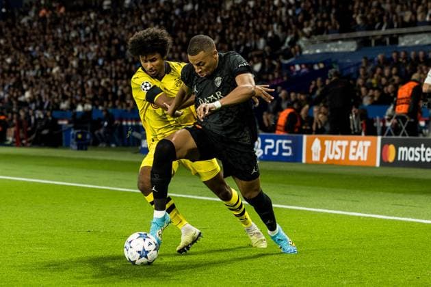 UEFA Champions League: FC Paris Saint-Germain - Borussia Dortmund; 19.09.2023 Zweikampf Karim Adeyemi (Borussia Dortmund, 27), Kylian Mbappé (FC Paris Saint-Germain, 7) UEFA Champions League: FC Paris Saint-Germain - Borussia Dortmund, Paris, Parc des Princes am 19.09.2023 Copyright: xBEAUTIFULxSPORTS Wunderlx