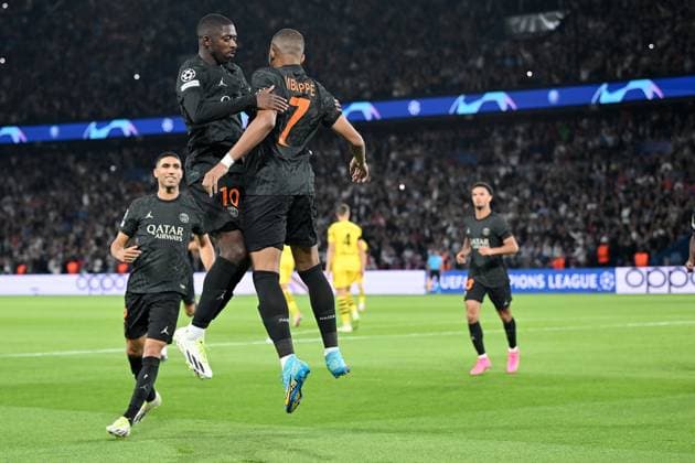 Paris, Parc des Princes, 19.09.23, GER, Herren, UEFA Champions League, Saison 2023-2024, Paris Saint Germain - Borussia Dortmund Bild: Kylian MBAPPE (Paris) jubelt nach seinem Tor zum 1:0 Only for editorial use! UEFA regulations prohibit any use of photographs as image sequences and or quasi-video. Frankreich