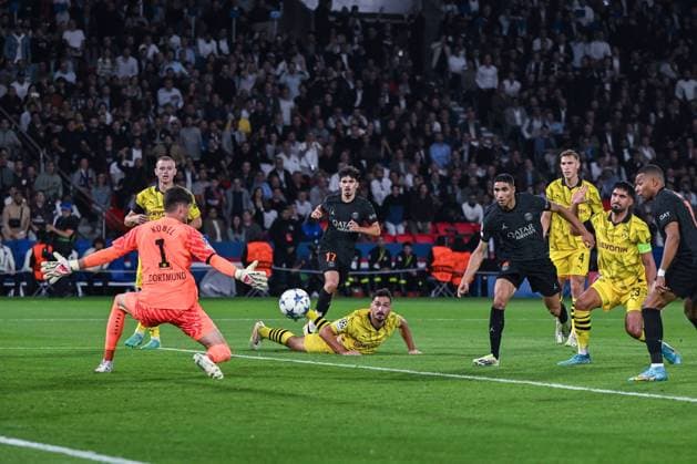 19.09.2023, Fussball, Champions League, 1. Spieltag, Saison 2023 2024, Paris St. Germain - Borussia Dortmund, Achraf Hakimi (Paris St. Germain) erzielt das Tor zum 2:0 für PSG. xRHR-FOTO TKx Copyright: RHR-FOTOx RHR-FOTO TK