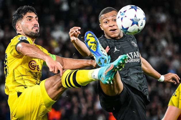 Sport Bilder des Tages September 19, 2023, Paris, France, France: Josuha GUILAVOGUI of Bordeaux and Kylian MBAPPE of PSG during the UEFA Champions League group F match between Paris Saint-Germain and Borussia Dortmund at Parc des Princes Stadium on September 19, 2023 in Paris, France. Paris France - ZUMAm308 20230919_zsp_m308_006 Copyright: xMatthieuxMirvillex