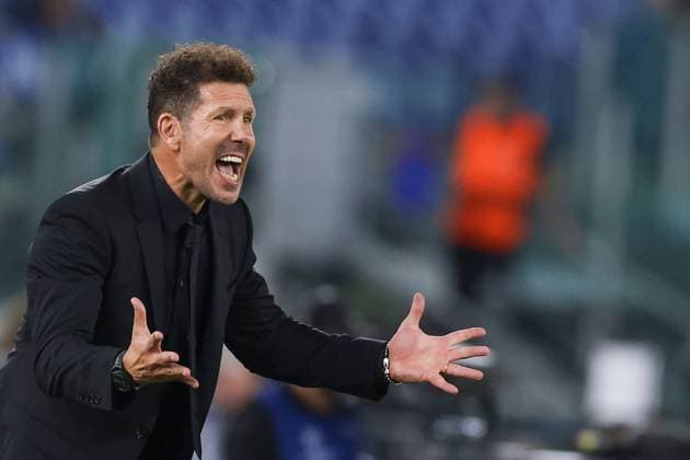 Atletico Madrid s Argentinian coach Diego Simeone gesticulate during the UEFA Champions League match SS Lazio vs Atletico Madrid at Olimpico Stadium on September 19, 2023, in Rome.  Copyright: xAntonioxBalasco IPAxSportx xipa-x xx IPA_40418093 IPA_IPA40418093