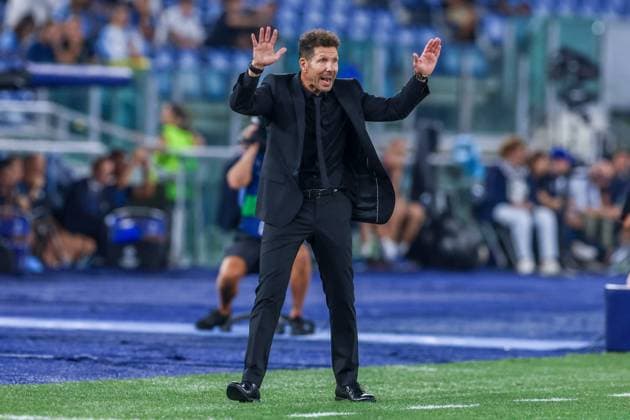 Atletico Madrid s Argentinian coach Diego Simeone gesticulate during the UEFA Champions League match SS Lazio vs Atletico Madrid at Olimpico Stadium on September 19, 2023, in Rome.  Copyright: xAntonioxBalasco IPAxSportx xipa-x xx IPA_40418115 IPA_IPA40418115