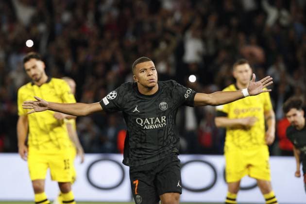 Joie - But de Kylian Mbappe (PSG) FOOTBALL : Paris Saint Germain Vs Borussia Dortmund - Ligue des Champions - 19 09 2023 MichaelBaucher Panoramic 