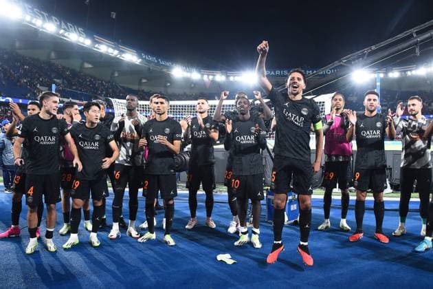 Remerciements des joueurs du PSG aux supporters - FOOTBALL : Paris Saint Germain vs Borussia Dortmund - Ligue des Champions - 19 09 2023 FedericoPestellini Panoramic 