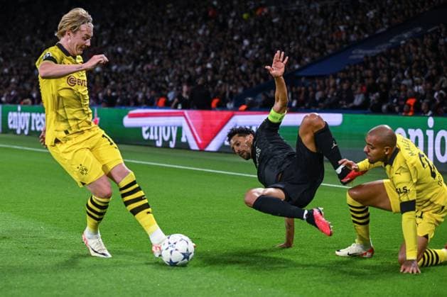 19.09.2023, Fussball, Champions League, 1. Spieltag, Saison 2023 2024, Paris St. Germain - Borussia Dortmund, Julian Brandt (Borussia Dortmund), Marquinhos (Paris St. Germain), Donyell Malen (Borussia Dortmund) xRHR-FOTO TKx Copyright: RHR-FOTOx RHR-FOTO TK