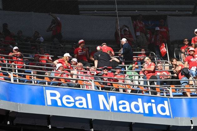 Fussball, Herren, Saison 2023 2024, Champions League (Gruppe C, 1. Spieltag), Real Madrid - 1. FC Union Berlin, v. l. Die Fans von 1. FC Union Berlin , 20.09. 2023, Copyright: xMatthiasxKochx