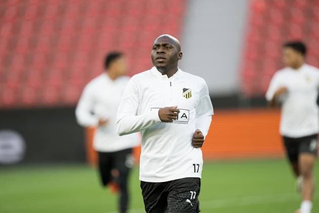 230920 Edward Chilufya of Häcken during a press medting ahead of the UEFA Europa League match against Bayer 04 Leverkusen on September 20, 2023 in Leverkusen. Photo: Daniel Stiller BILDBYRAN kod DS DS0333 fotboll football soccer fotball uefa europa league träning practice training häcken bbeng Copyright: DANIELxSTILLER BB230920DS010