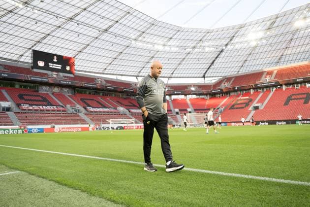 230920 Per-Mathias Hogmo of Häcken during a training ahead of the UEFA Europa League match against Bayer 04 Leverkusen on September 20, 2023 in Leverkusen. Photo: Daniel Stiller BILDBYRAN kod DS DS0333 fotboll football soccer fotball uefa europa league träning practice training häcken bbeng Copyright: DANIELxSTILLER BB230920DS012