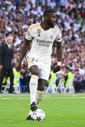 Fussball, Herren, Saison 2023 2024, Champions League (Gruppe C, 1. Spieltag), Real Madrid - 1. FC Union Berlin, v. l. Antonio Ruediger (Real Madrid) in Aktion, am Ball, Einzelaktion, controls the ball, 20.09. 2023, Copyright: xMatthiasxKochx