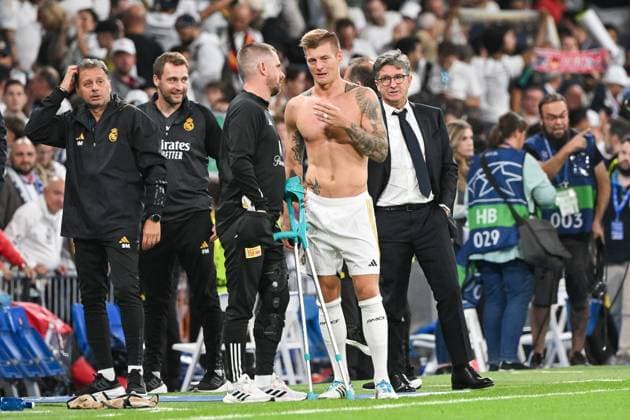 Fussball, Herren, Saison 2023 2024, Champions League (Gruppe C, 1. Spieltag), Real Madrid - 1. FC Union Berlin, v. l. Co-Trainer Sebastian Boenig (1. FC Union Berlin) und Toni Kroos (Real Madrid) , 20.09. 2023, Copyright: xMatthiasxKochx