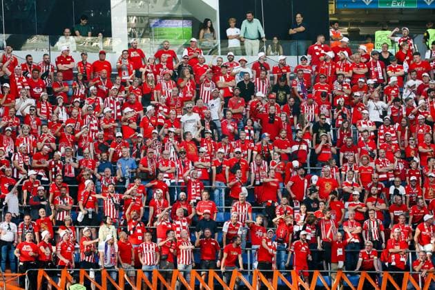 Sport Bilder des Tages Berliner Fans, Real Madrid vs.Union Berlin, Fussball, Champions League, Gruppenphase, 1. Runde, 20.09.2923, Real Madrid vs.Union Berlin, Fussball, Champions League, Gruppenphase, 1. Runde, 20.09.2923, Madrid Copyright: xEibner-Pressefoto JoergxNiebergax EP_JNL