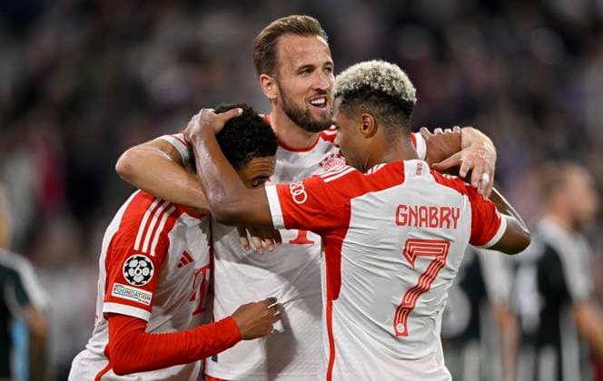 TOR zum 2:0 Serge Gnabry FC Bayern Muenchen FCB (07) Torjubel mit Harry Kane FC Bayern Muenchen FCB (09) Jamal Musiala FC Bayern Muenchen FCB (42) FC Bayern Muenchen FCB vs Manchester United, ManU ManUnited ManU Gruppenphase 20.09.2023 DFL REGULATIONS PROHIBIT ANY USE OF PHOTOGRAPHS AS IMAGE SEQUENCES AND OR QUASI-VIDEO FC Bayern Muenchen FCB vs Manchester United