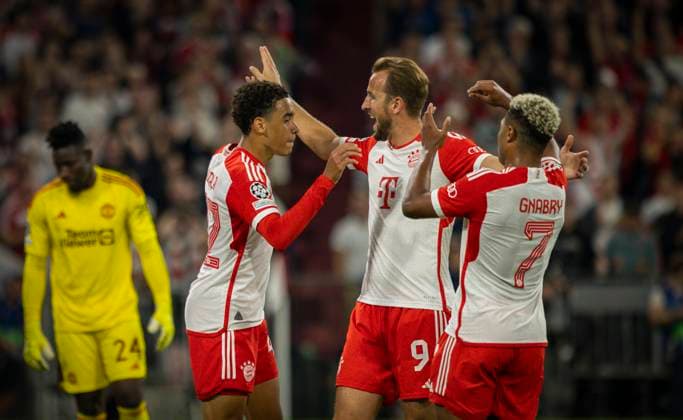 Munic, Germany. 20th Sep 2023. Torjubel: Jamal Musiala (Muenchen), Harry Kane (Muenchen), Serge Gnabry (Muenchen) FC Bayern München - Manchester United, ManU 20.09.2023