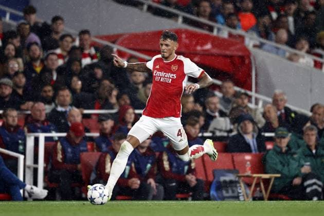 LONDON - Ben White of Arsenal FC during the UEFA Champions League match between Arsenal FC and PSV Eindhoven at Emirates Stadium on September 20, 2023 in London, United Kingdom. ANP MAURICE VAN STEEN Group B - UEFA Champions League 2023 2024 xVIxANPxSportx xxANPxIVx 478805545 originalFilename: 478805545.jpg