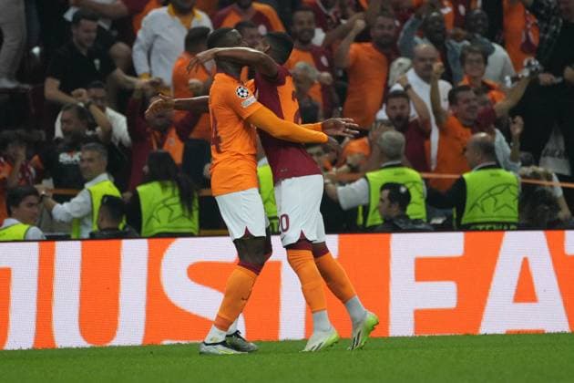 Mateus Cardoso Lemos Martins 20 ( Tete ) of Galatasaray celebrates after scoring the second goal of his team with teammates during the UEFA Champions League match between Galatasaray and F.C. Copenhagen at Ali Sami Yen Sports Complex Rams Park Arena on September 20, 2023 in Istanbul, Turkey. Istanbul Turkey Copyright: xSeskimPhotox Gsaray-Copenhagen-20923 (139)