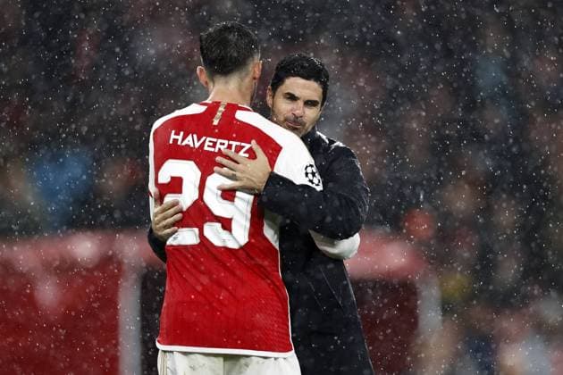 LONDON - (l-r) Kai Havertz of Arsenal FC, Arsenal FC coach Mikel Arteta during the UEFA Champions League match between Arsenal FC and PSV Eindhoven at the Emirates Stadium on September 20, 2023 in London, United Kingdom. ANP MAURICE VAN STEEN Group B - UEFA Champions League 2023 2024 xVIxANPxSportx xxANPxIVx 478809381 originalFilename: 478809381.jpg