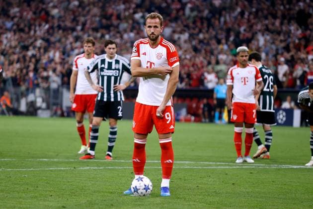 KANE Harry Team FC Bayern Muenchen beim 11m UEFA Champions League Saiason 2023 - 2024 Spiel FC Bayern Muenchen - Manchester United, ManU am 20.09. 2023 in Muenchen DFL REGULATIONS PROHIBIT ANY USE OF PHOTOGRAPHS as IMAGE SEQUENCES and or QUASI-VIDEO Copyright: xLacixPerenyix