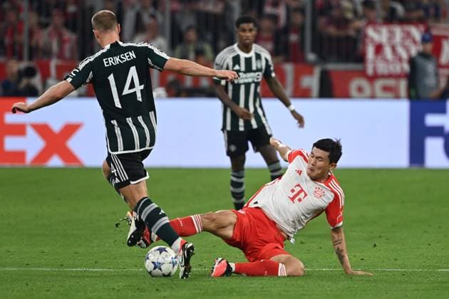 Minjae KIM (FC Bayern Muenchen), Aktion,Zweikampf gegen Christian ERIKSEN Manchester United, ManU . Fussball Champions League Gruppenphase 1.Spieltag FC Bayern Muenchen-Manchester United (ManU) 4-3 am 20.09.2023, A L L I A N Z A R E N A.