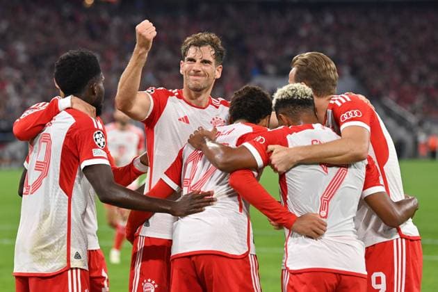 Sport Bilder des Tages Torjubel um Serge GNABRY (FC Bayern Muenchen) nach Tor zum 2-0 mit Leon GORETZKA (Bayern Muenchen), Jubel,Freude,Begeisterung,Aktion. Fussball Champions League Gruppenphase 1.Spieltag FC Bayern Muenchen Manchester United, ManU (ManU) 4-3 am 20.09.2023, A L L I A N Z A R E N A.