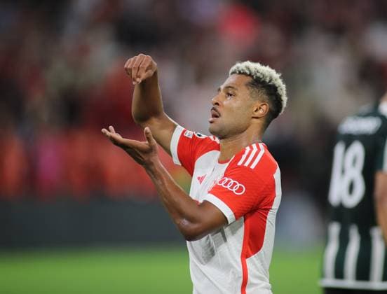 München, Deutschland 20. September 2023: Fussball, Herren, Champions League, 1.Spieltag, Saison 2023 2024, FC Bayern München - Manchester United, ManU Allianz Arena 2:0 durch Serge Gnabry (FC Bayern München), Torjubel, Geste, Hand, Handbewgung