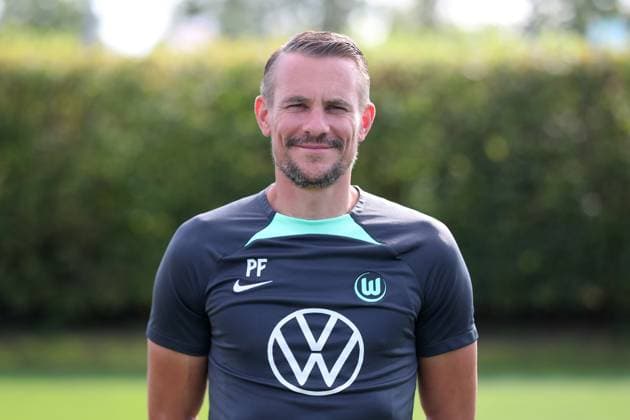 VfL Wolfsburg Wolfsburg, 20.09.2023, FUßBALL - VfL Wolfsburg, 1. Bundesliga, Saison 2023 24. Fototermin, Torwarttrainer Pascal Formann (VfL Wolfsburg) Wolfsburg