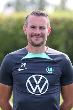 VfL Wolfsburg Wolfsburg, 20.09.2023, FUßBALL - VfL Wolfsburg, 1. Bundesliga, Saison 2023 24. Fototermin, Torwarttrainer Pascal Formann (VfL Wolfsburg) Wolfsburg