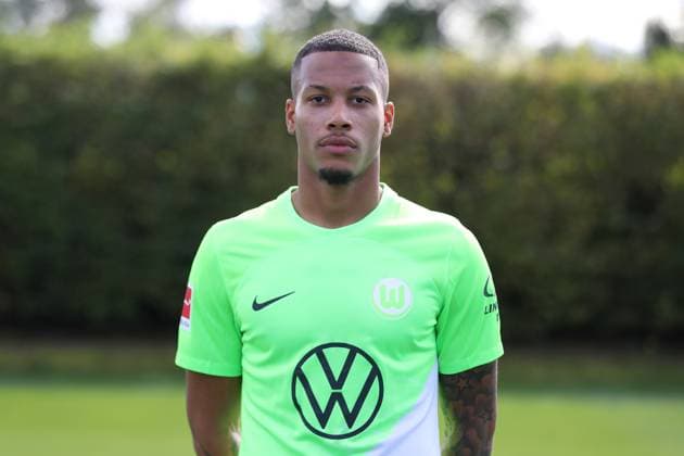 VfL Wolfsburg Wolfsburg, 20.09.2023, FUßBALL - VfL Wolfsburg, 1. Bundesliga, Saison 2023 24. Fototermin, Aster Vranckx (VfL Wolfsburg) Wolfsburg