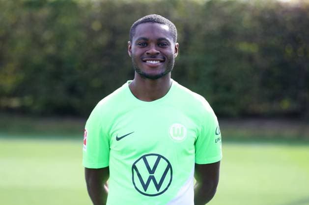 VfL Wolfsburg Wolfsburg, 20.09.2023, FUßBALL - VfL Wolfsburg, 1. Bundesliga, Saison 2023 24. Fototermin, Ridle Baku (VfL Wolfsburg) Wolfsburg