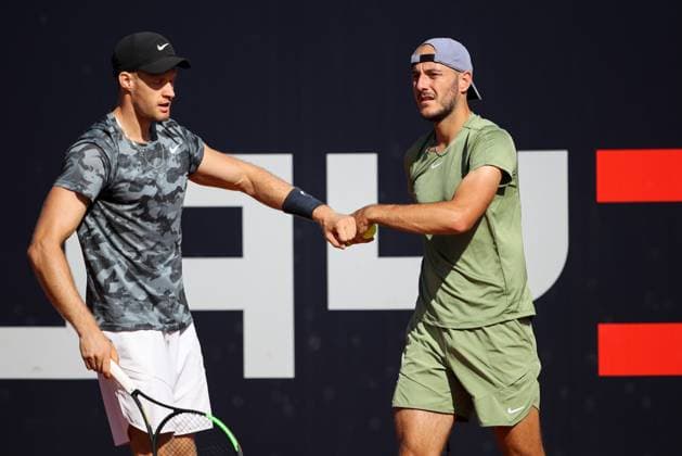 TENNIS - ATP, Tennis Herren Layjet Open BAD WALTERSDORF,AUSTRIA,21.SEP.23 - TENNIS - ATP Challenger Tour, Layjet Open. Image shows the rejoicing of Hendrik Jebens and Constantin Frantzen (GER).  GEPAxpictures xMaticxKlansek