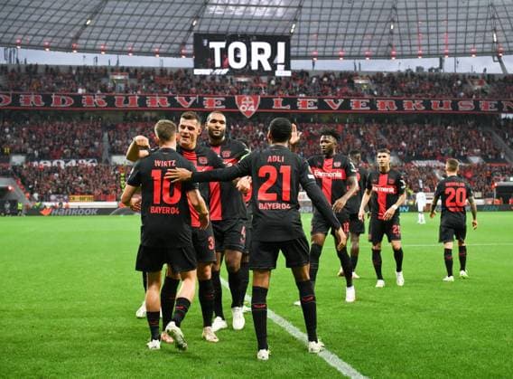 Jubel 1:0, v.li., Florian Wirtz (Bayer 04 Leverkusen), Granit Xhaka (Bayer 04 Leverkusen), Jonathan Tah (Bayer 04 Leverkusen), Amine Adli (Bayer 04 Leverkusen) 21.09.2023, Fussball Saison 2023 2024 Europa League Gruppenphase, 1. Spieltag Bayer 04 Leverkusen - BK Häcken Leverkusen BayArena Nordrhein Westfalen Deutschland