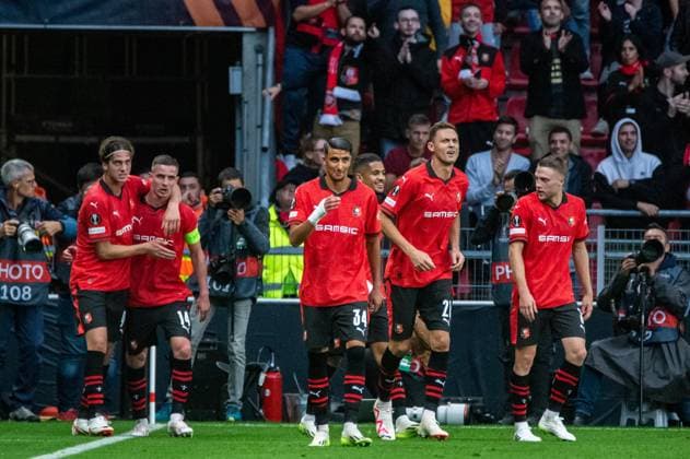 Joie des joueurs du Stade Rennais aprÃ s le but de Adrien Truffert (Stade Rennais) FOOTBALL : Stade Rennais x Maccabi Haifa - Ligue Europa - JournÃ e 1 - 21 09 2022 BaptisteAutissier Panoramic 
