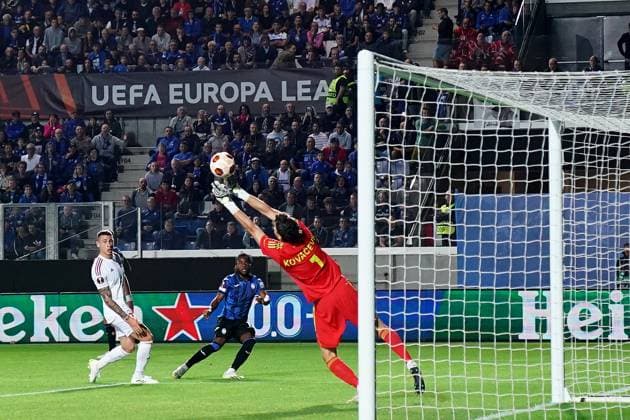 Foto Spada LaPresse 21 Settembre 2023 - Bergamo , Italia - calcio - Atalanta vs Rakow Czestochowa - Europa League 2023 2024 - Stadio Gewiss. Nella foto: Ademola Lookman (Atalanta BC); Vladan Kovacevic (RKS Rakow Czestochowa) September 21, 2023 Bergamo , Italy - sport, calcio - Atalanta vs Rakow Czestochowa - Europa League 2023 2024 - Gewiss Stadium . In the pic: Ademola Lookman (Atalanta BC); Vladan Kovacevic (RKS Rakow Czestochowa)  Copyright: xSpada LaPressex