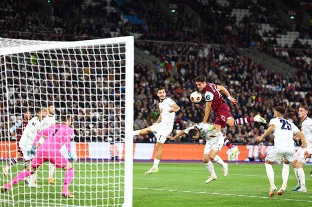 EDITORIAL USE ONLY No use with unauthorised audio, video, data, fixture lists, club league logos or live services. Online in-match use limited to 120 images, no video emulation. No use in betting, games or single club league player publications. West Ham United v Backa Topola, UEFA Europa League, Group A, Football, London Stadium, London, UK - 21 Sep 2023 EDITORIAL USE ONLY No use with unauthorised audio, video, data, fixture lists, club league logos or live services. Online in-match use limited to 120 images, no video emulation. No use in betting, games or single club league player publications. Copyright: xSimonxDael Shutterstockx 14107015w