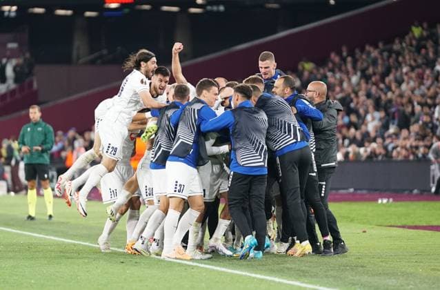 LONDON, ENGLAND - SEPTEMBER 21: The Backa Topola players celebrating Petar Stanic goal to make it 0-1 during UEFA Europa League Group A match between West Ham United FC and FK TSC Backa Topola at London Stadium on September 21, 2023 in London, England. (Photo by Dylan Hepworth) SPO 