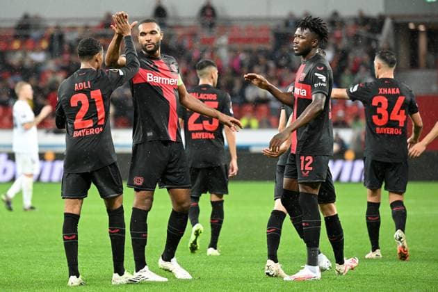 (230922) -- LEVERKUSEN, Sept. 22, 2023 -- Players of Bayer 04 Leverkusen celebrate after the Europa League football first round match between Bayer 04 Leverkusen and BK Hacken in Leverkusen, Germany, Sept. 21, 2023. (Photo by Xinhua) (SP)GERMANY-LEVERKUSEN-FOOTBALL-UEFA-EUROPA LEAGUE-LEVERKUSEN VS HAECKEN UlrichxHufnagel 