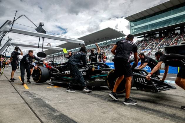 44 Lewis Hamilton (GBR, Mercedes-AMG Petronas F1 Team), F1 Grand Prix of Japan at Suzuka International Racing Course on September 22, 2023 in Suzuka, Japan. (Photo by HOCH ZWEI) Suzuka Japan