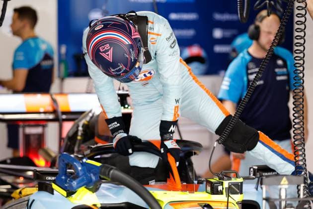 ALBON Alexander (tha), Williams Racing FW45, portrait during the 2023 Formula 1 Lenovo Japanese Grand Prix, 16th round of the 2023 Formula One World Championship, WM, Weltmeisterschaft from September 22 to 24, 2023 on the Suzuka International Racing Course, in Suzuka - FORMULE 1 : Grand prix du Japon - FIA - Suzuka - 22 09 2023 DPPI Panoramic  00123036_F12023GP17JAP_JK174504