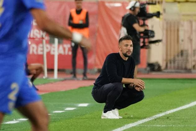 Francesco Farioli (entraineur de l OGC Nice) FOOTBALL : AS Monaco vs OGC Nice - Ligue 1 Uber Eats - Monaco - 22 09 2023 NorbertScanella Panoramic 