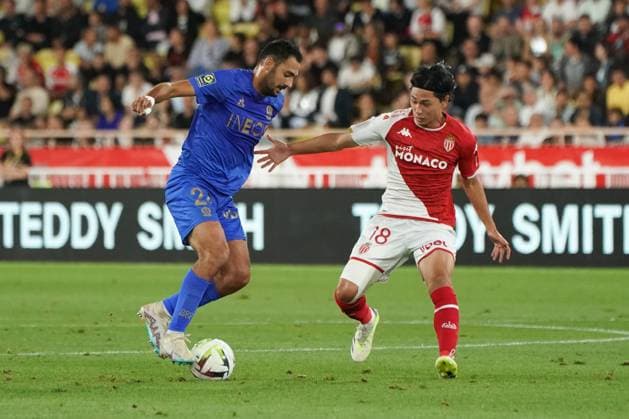 GaÃ«tan Laborde (OGC Nice) - Takumi Minamino (AS Monaco) FOOTBALL : AS Monaco vs OGC Nice - Ligue 1 Uber Eats - Monaco - 22 09 2023 NorbertScanella Panoramic 