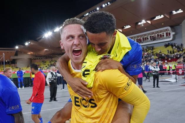 Sport Bilder des Tages JOIE - Marcin Bulka (OGC Nice) - Sofiane Diop (OGC Nice) FOOTBALL : AS Monaco vs OGC Nice - Ligue 1 Uber Eats - Monaco - 22 09 2023 NorbertScanella Panoramic 