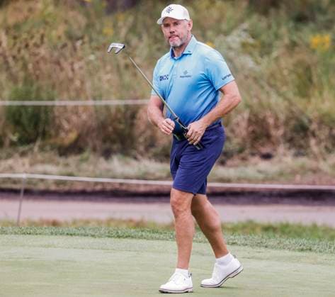 Lee Westwood of England watches hit putt on the fifteenth green during the first round of the 2023 LIV Golf League tournament at Rich Harvest Farms in Sugar Grove, Illinois, on Friday September 22, 2023. Tournament play runs from September 22nd through the 24th.  SGI20230922829 TANNENxMAURY