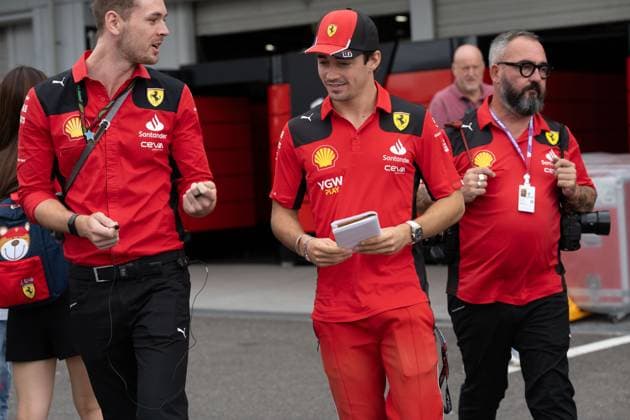 September 23, 2023, Suzuka, Mie Prefecture, Japan: CHARLES LECLERC (MON) of Ferrari 16 arrives to the paddock for Qualifying for the 2023 Formula 1 Japanese Grand Prix Suzuka Japan - ZUMAb177 20230923_aap_b177_050 Copyright: xTaidghxBarronx