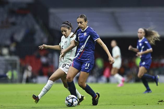RECORD DATE NOT STATED CONCACAF Womens Gold Cup 2023 Mexico vs Puerto Rico (L-R), Alexia Delgado of Mexico and cristina Torres of Puerto Rico during the game Mexico (Mexican national team, Nationalteam vs Puerto Rico, corresponding to League A of the Group Stage Qualifiers for the CONCACAF Womens Gold Cup, at Azteca Stadium, on September 22, 2023. <br><br> (I-D), Alexia Delgado de Mexico y Cristina Torres de Puerto Rico durante el partido Mexico (Seleccion Nacional Mexicana) vs Puerto Rico, correspondiente a la Liga A de la Fase grupos Clasificatorio a la Copa Oro Femenina de la CONCACAF, el el Estadio Azteca, el 22 de Septiembre de 2023. CIUDAD DE MEXICO CDMX MEXICO Copyright: xJuanxLuisxDiazx 20230922211637_CWGC_23_MEX_PUR_TORRES22