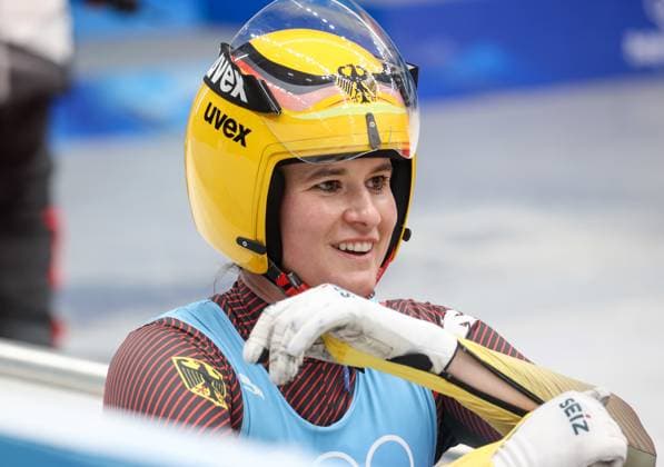 OLYMPICS - Winter Olympic Games, Olympische Spiele, Olympia, OS Beijing 2022 YANQING,CHINA,10.FEB.22 - OLYMPICS, LUGE - Winter Olympic Games Beijing 2022, team event, relay. Image shows Natalie Geisenberger (GER).  GEPAxpictures xHaraldxSteiner