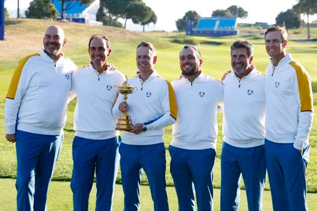 September 26, 2023, ROME, ITALY: (L-R) Europe s Danish vice-captain, Thomas Bjorn, Europe s Italian vice-captain, Edoardo Molinari, Europe s English captain, Luke Donald, Europe s Italian vice-captain, Francesco Molinari, Europe s Spanish vice-captain, Jose Maria Olazabal and Europe s Belgian vice-captain, Nicolas Colsaerts pose with the trophy during the European team official team portraits for the 2023 Ryder Cup golf tournament at Marco Simone Golf Club in Guidonia, near Rome, Italy, 26 September 2023. The 44th Ryder Cup matches between the US and Europe will be held in Italy from 29 September to 01 October 2023..ANSA FABIO FRUSTACI 2023 Ryder Cup golf tournament  - ZUMAa110 20230926_zaf_a110_009 Copyright: xFabioxFrustacix