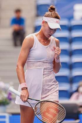 September 26, 2023, Tokyo, Japan: Veronika KUDERMETOVA (RUS) in action against Harriet DART (GBR) during their women s single match for the second day of the TORAY PAN PACIFIC OPEN TENNIS tournament 2023 at the Ariake Coliseum. The tournament is held from September 25 to October 1st. Kudermentova won 6-3, 7-6 Tokyo Japan - ZUMAm191 20230926_aap_m191_011 Copyright: xRodrigoxReyesxMarinx