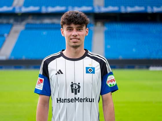 Nicolas Oliveira (HSV) 25.09.23, Hamburg, Hamburger SV, HSV Mannschaftsfoto-Termin, Portrait-Termin, Saison 2023 2024 Â