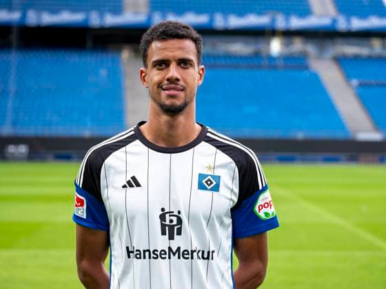 Robert Glatzel (HSV) 25.09.23, Hamburg, Hamburger SV, HSV Mannschaftsfoto-Termin, Portrait-Termin, Saison 2023 2024 Â