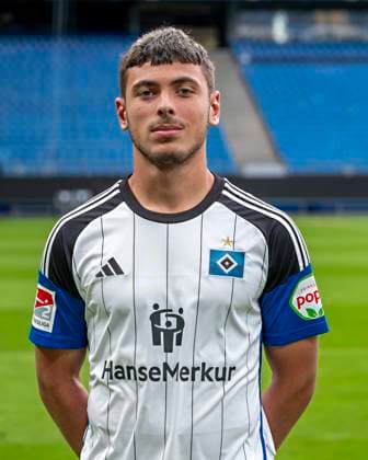 William Mikelbrencis (HSV) 25.09.23, Hamburg, Hamburger SV, HSV Mannschaftsfoto-Termin, Portrait-Termin, Saison 2023 2024 Â